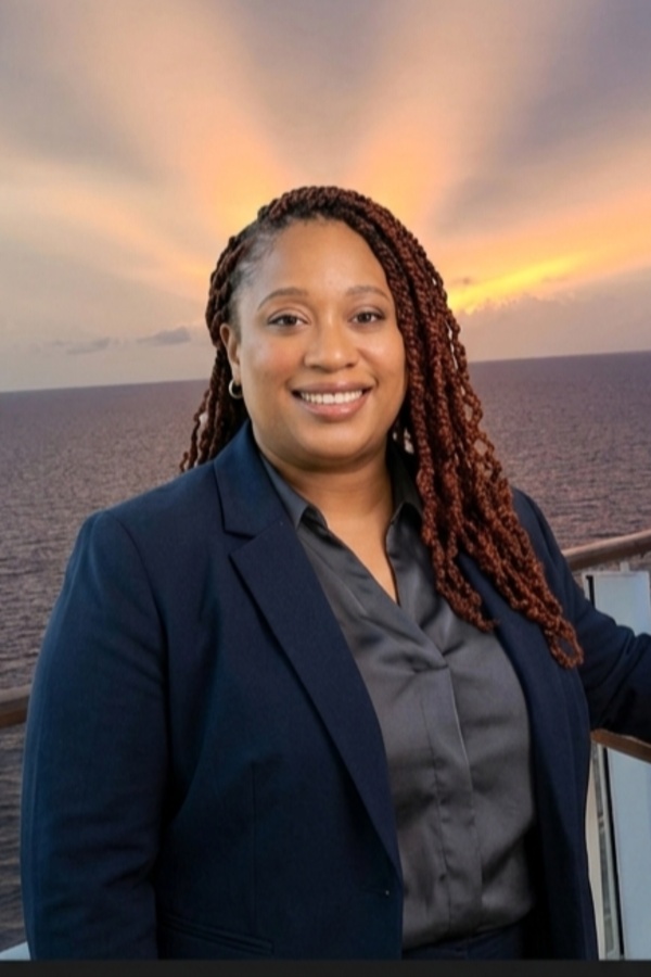 Cruise Brothers Travel Agent Lynn Simmons